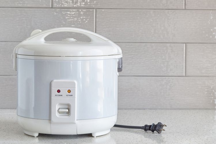 perbedaan rice cooker dan magic com